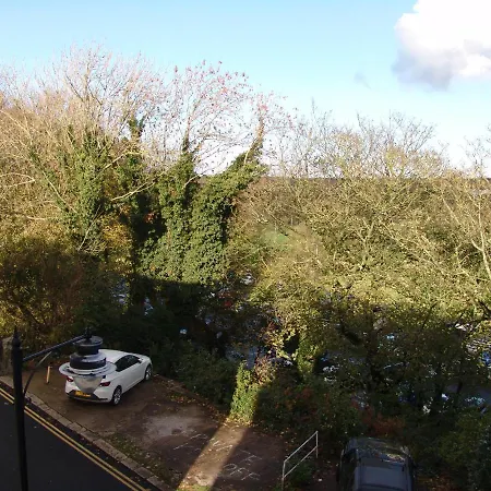 Osborne House Bed and Breakfast