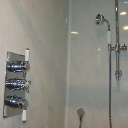 Osborne House Bed and Breakfast